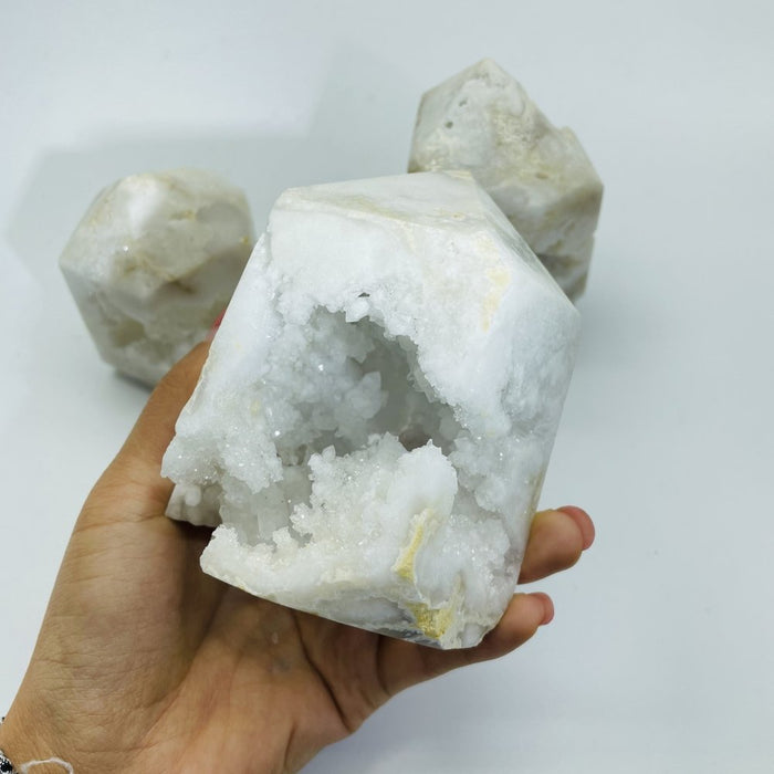 Druzy Quartz Geode Tower Point Wholesale