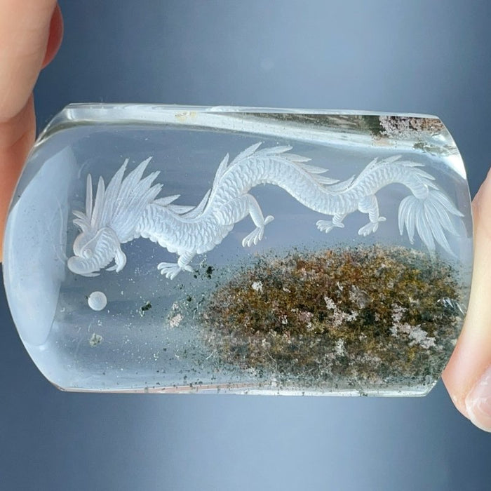 High Grade Super Clear Chinese Dragon Garden Quartz Inner Scene Carving(HGUD03)