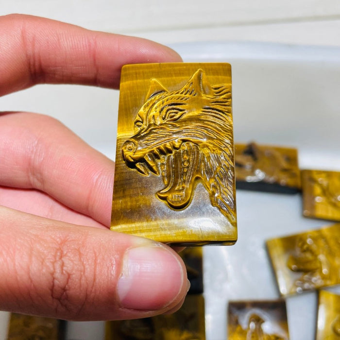 High Quality Tiger Eye Wolf Head Carving Wholesale