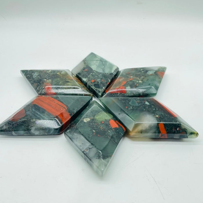 Natural Africa Blood Rhombus Shaped Carving Wholesale