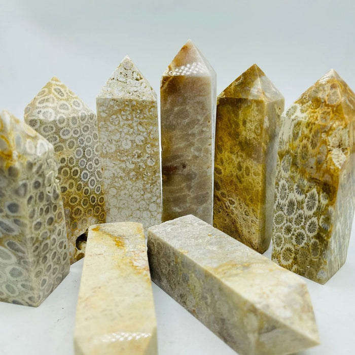 Natural Coral Jade Four-Sided Tower Point Wholesale