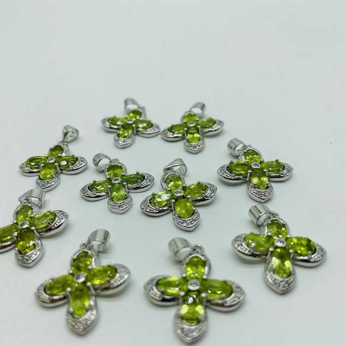 Peridot Round Cut Faceted Stone Pendant Charm Wholesale