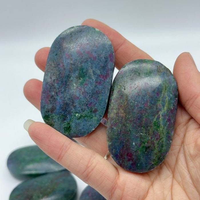 Ruby In Kyanite Palm Wholesale