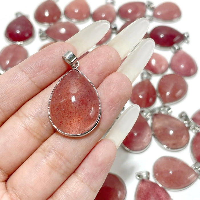 Strawberry Quartz Teardrop Shape Pendant Wholesale