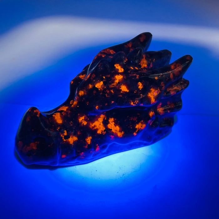 Yooperlite Dragon Head Carving Wholesale (UV Reactive)